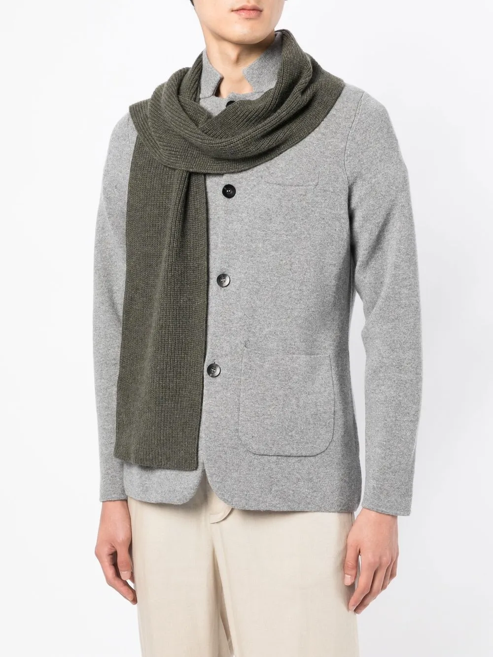 N.Peal organic-cashmere knitted scarf | Women | Image 2