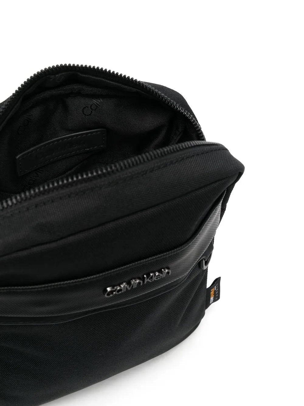 Calvin Klein ロゴプレート ショルダーバッグ Farfetch