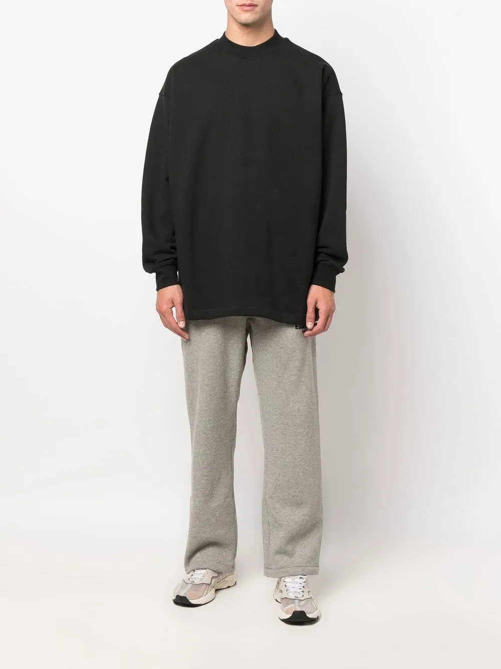 FEAR OF GOD ESSENTIALS Trainingsbroek met logoprint - Grijs