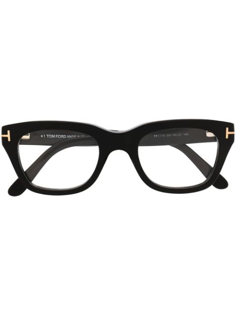 TOM FORD Eyewear نظارة طبية بإطار وايفيرير 