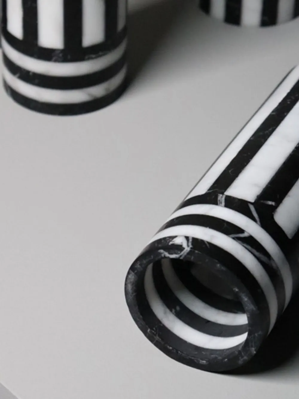  Editions Milano Small Bloom Vase - Black 