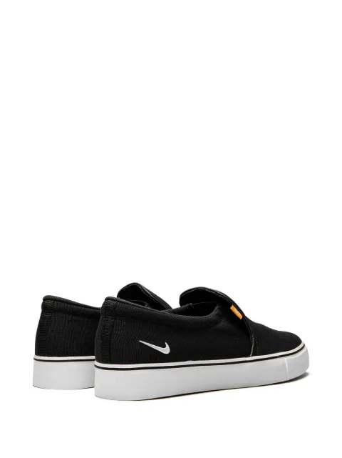 nike court royale slip on red