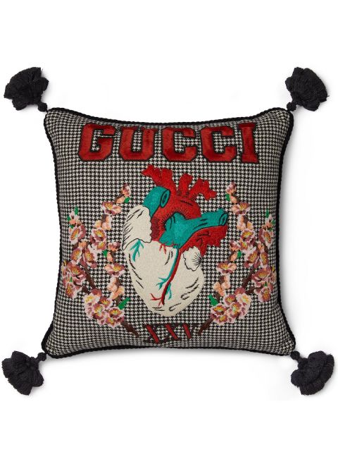 Gucci logo刺绣抱枕