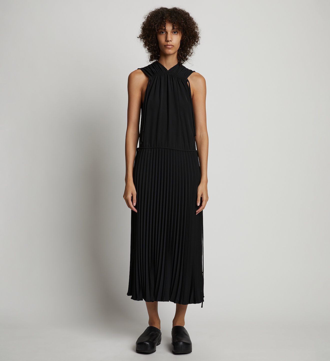 Pleatable Crepe Drawstring Dress