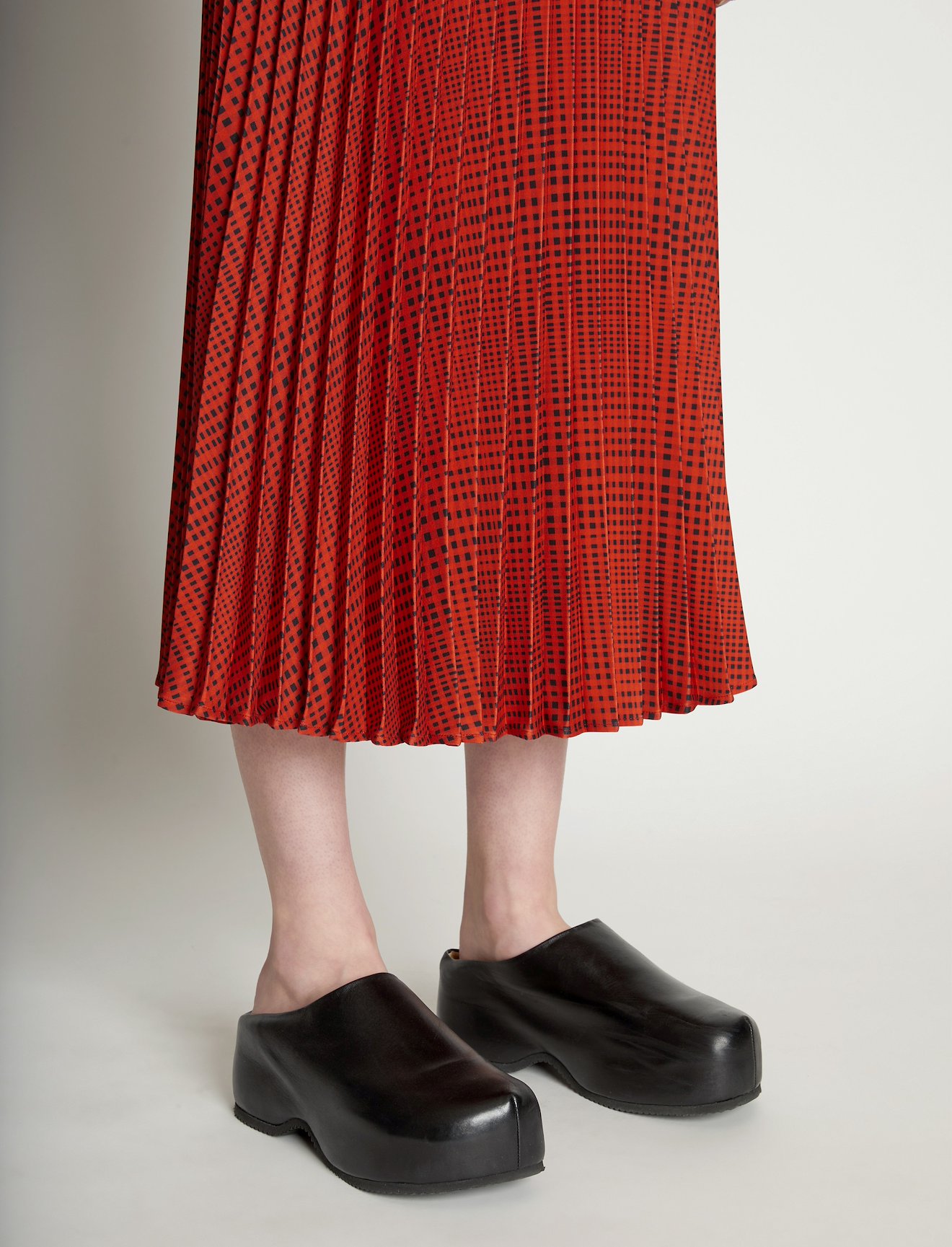 Pleatable Crepe Midi Skirt #3