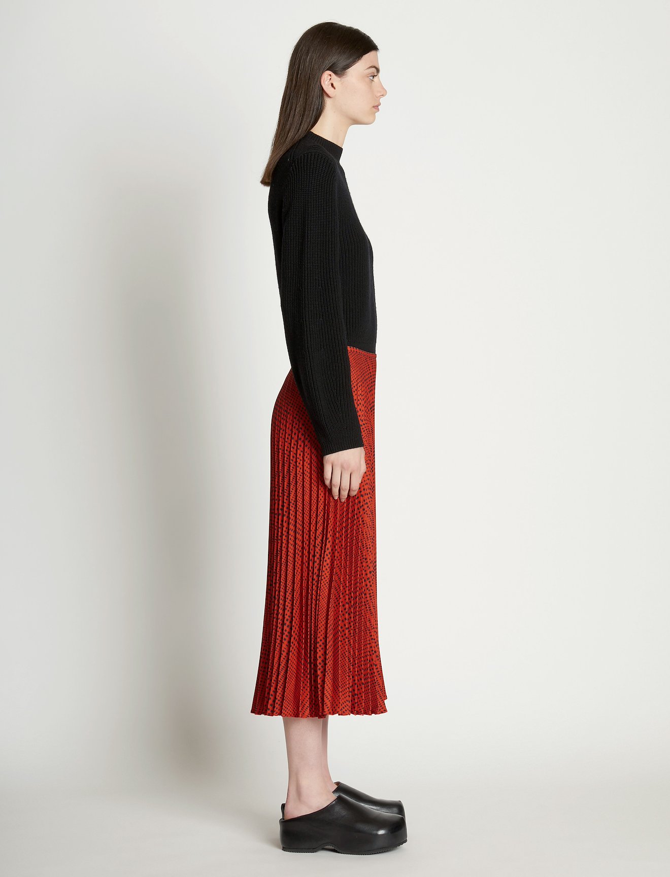 Pleatable Crepe Midi Skirt #1