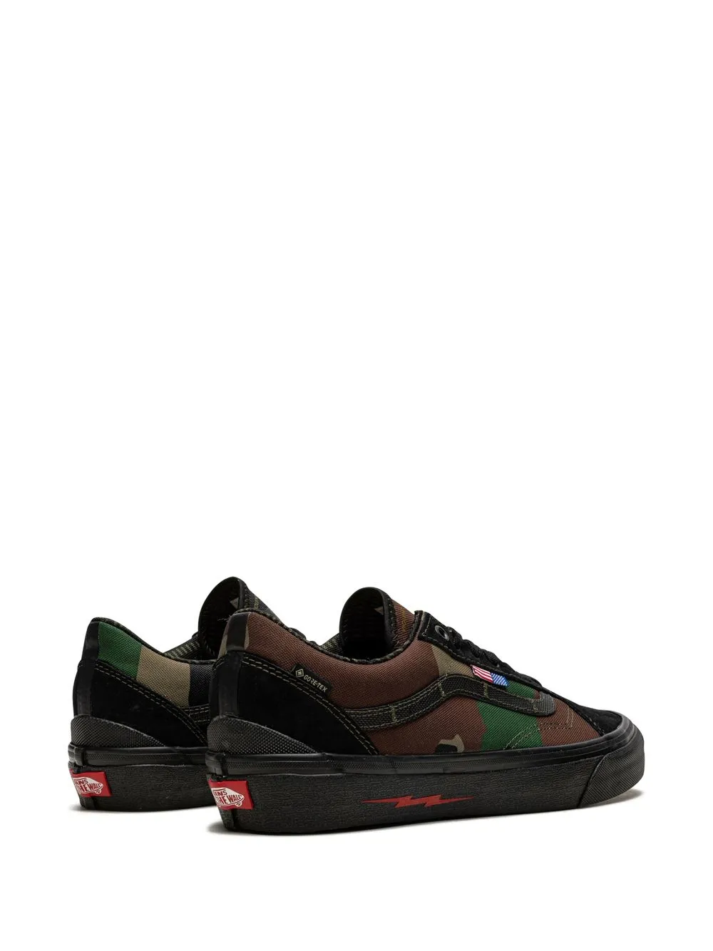 Supreme 2025 camo vans