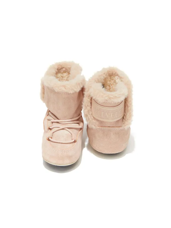 Moon boot crib discount