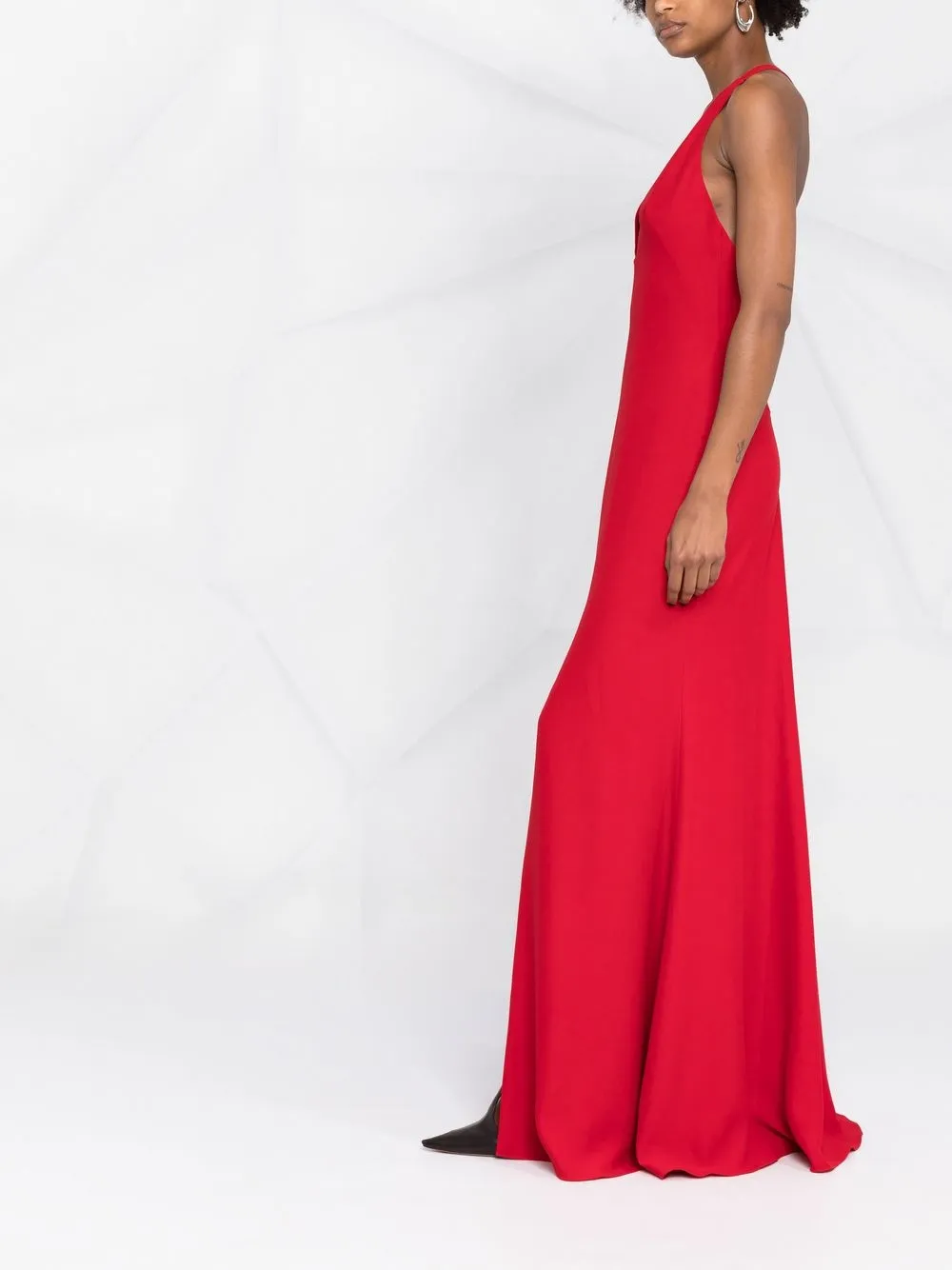 alexander-mcqueen-vestido-gola-v-sem-mangas-farfetch