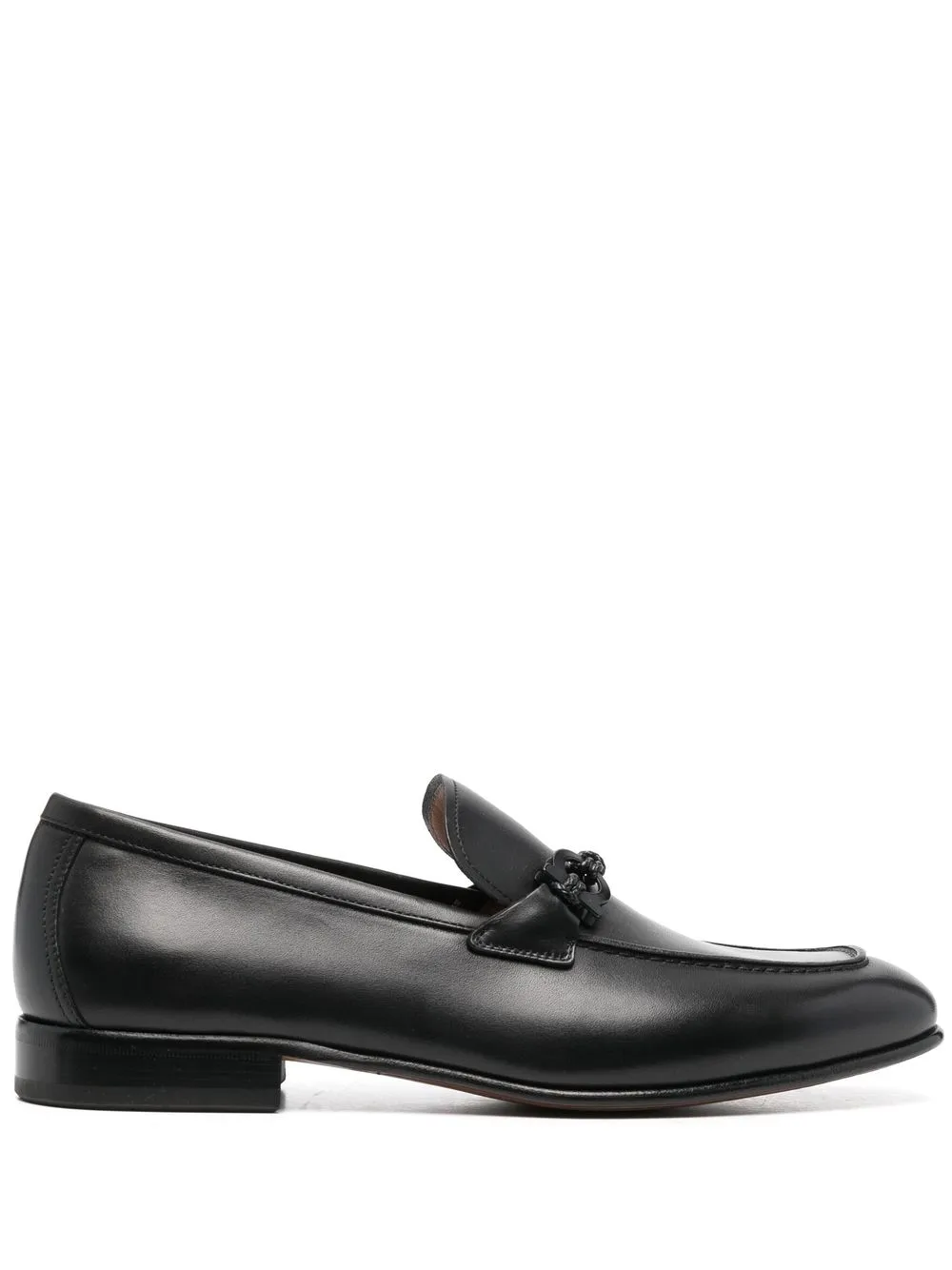 

Salvatore Ferragamo mocasines con detalle de hebilla - Negro