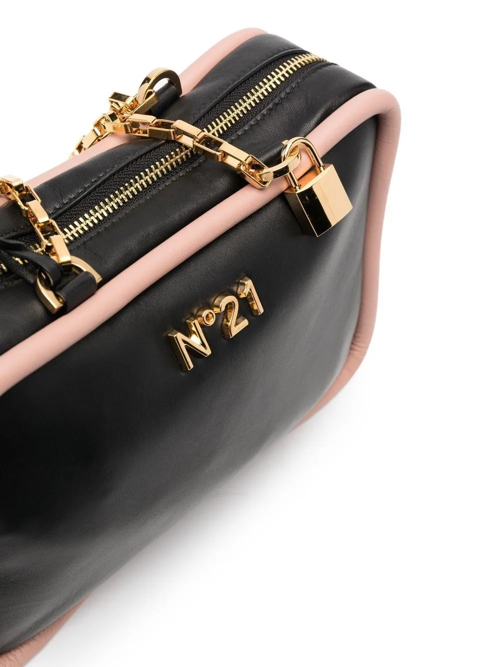 N°21 Logo Chainlink Shoulder Bag In Black ModeSens