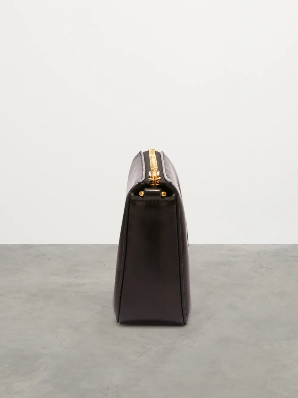 Burrow Zipped Pouch
