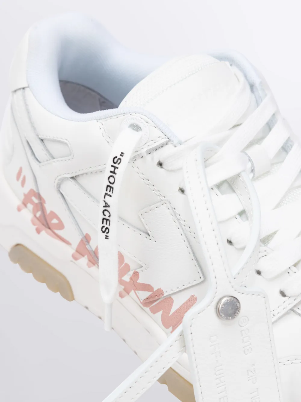 SNEAKERS OUT OF OFFICE "FOR WALKING"