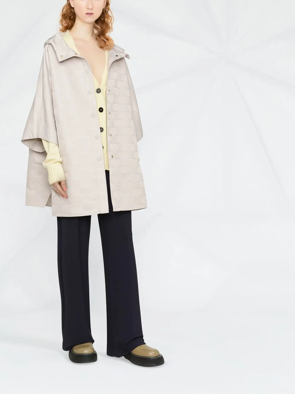 Max Mara Satijnen jas Beige