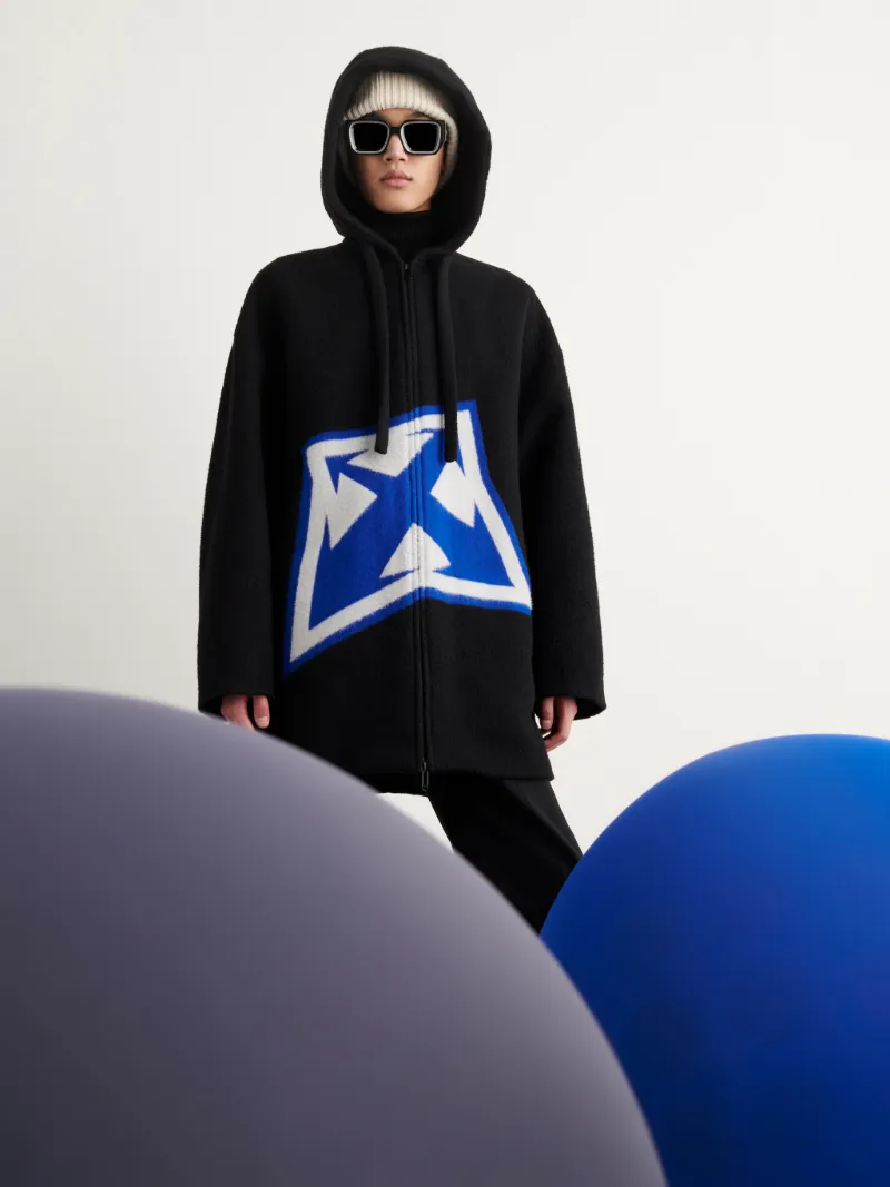 ua off white clothing