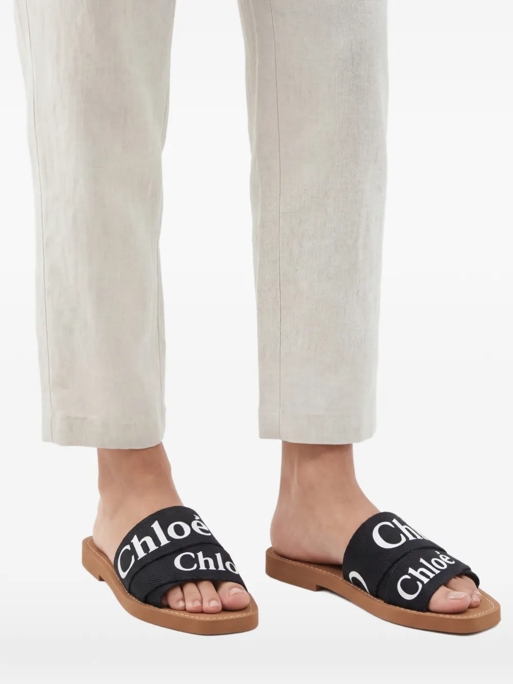 Chloé Woody logo-detail Slides | Black | FARFETCH