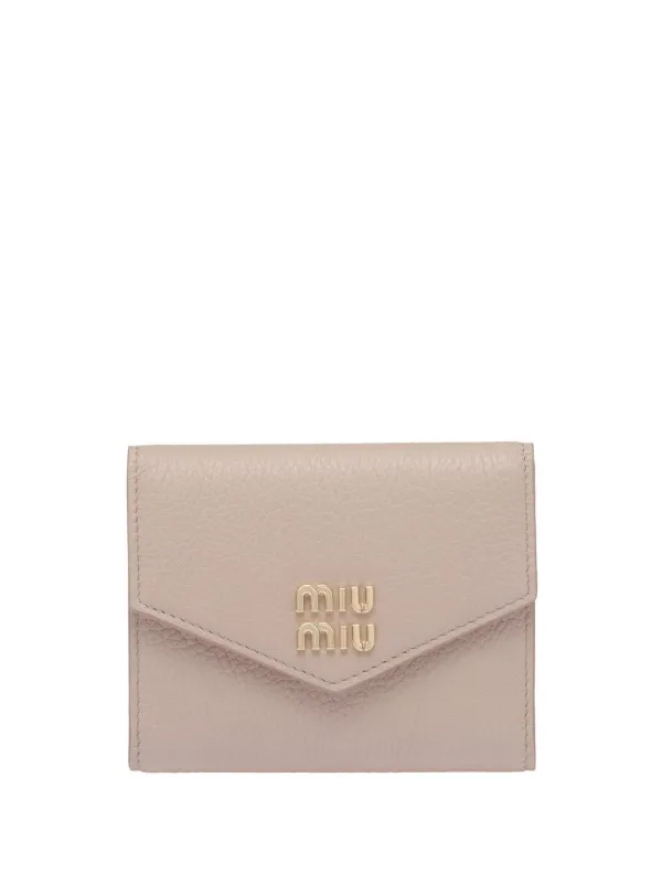 miumiu 財布