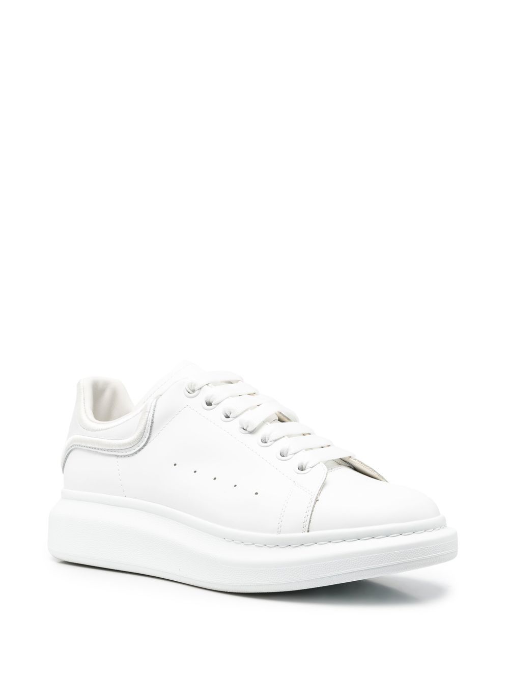 Alexander McQueen Oversized low-top sneakers - Wit