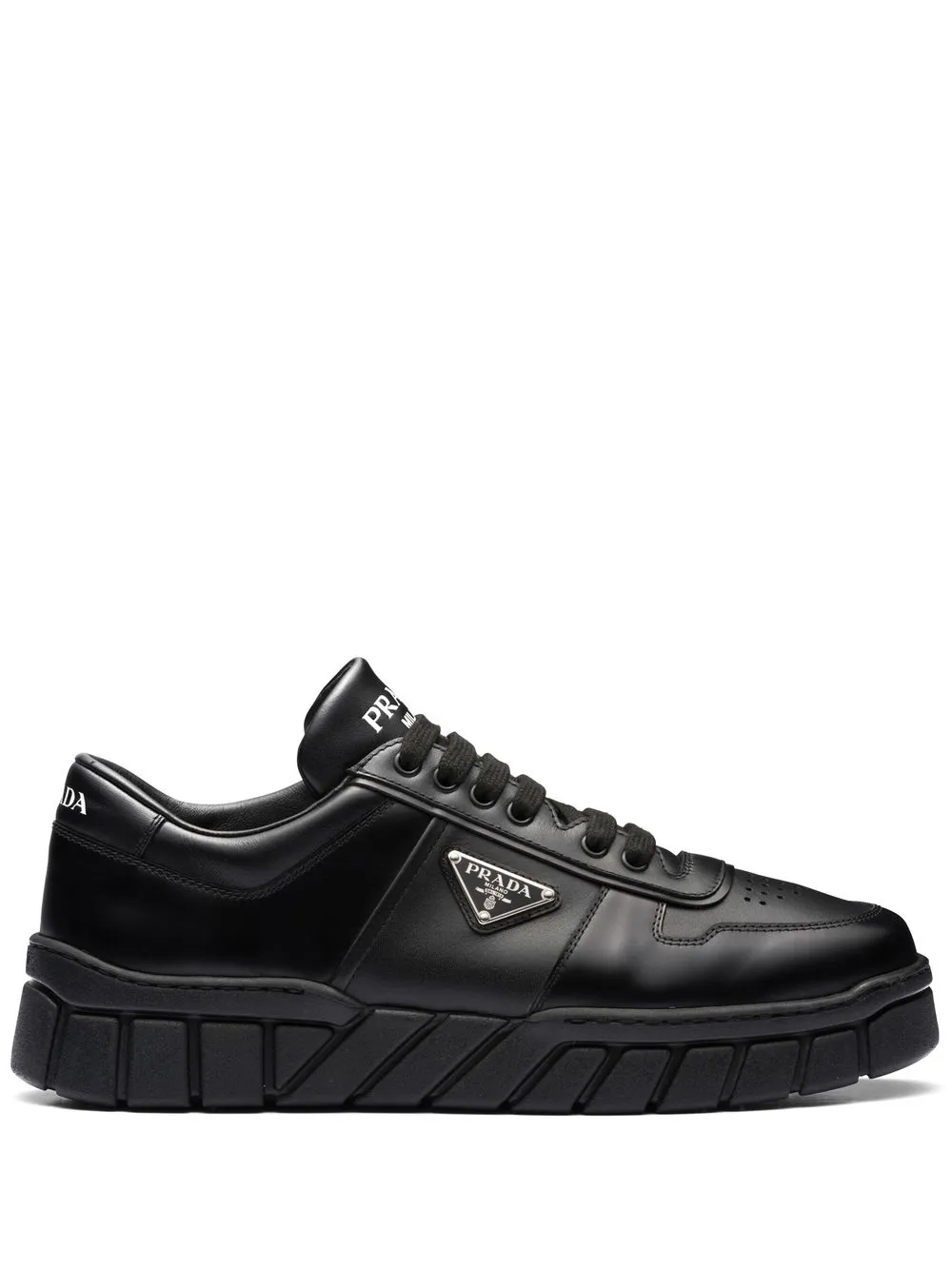 Prada logo-plaque low-top Sneakers - Farfetch