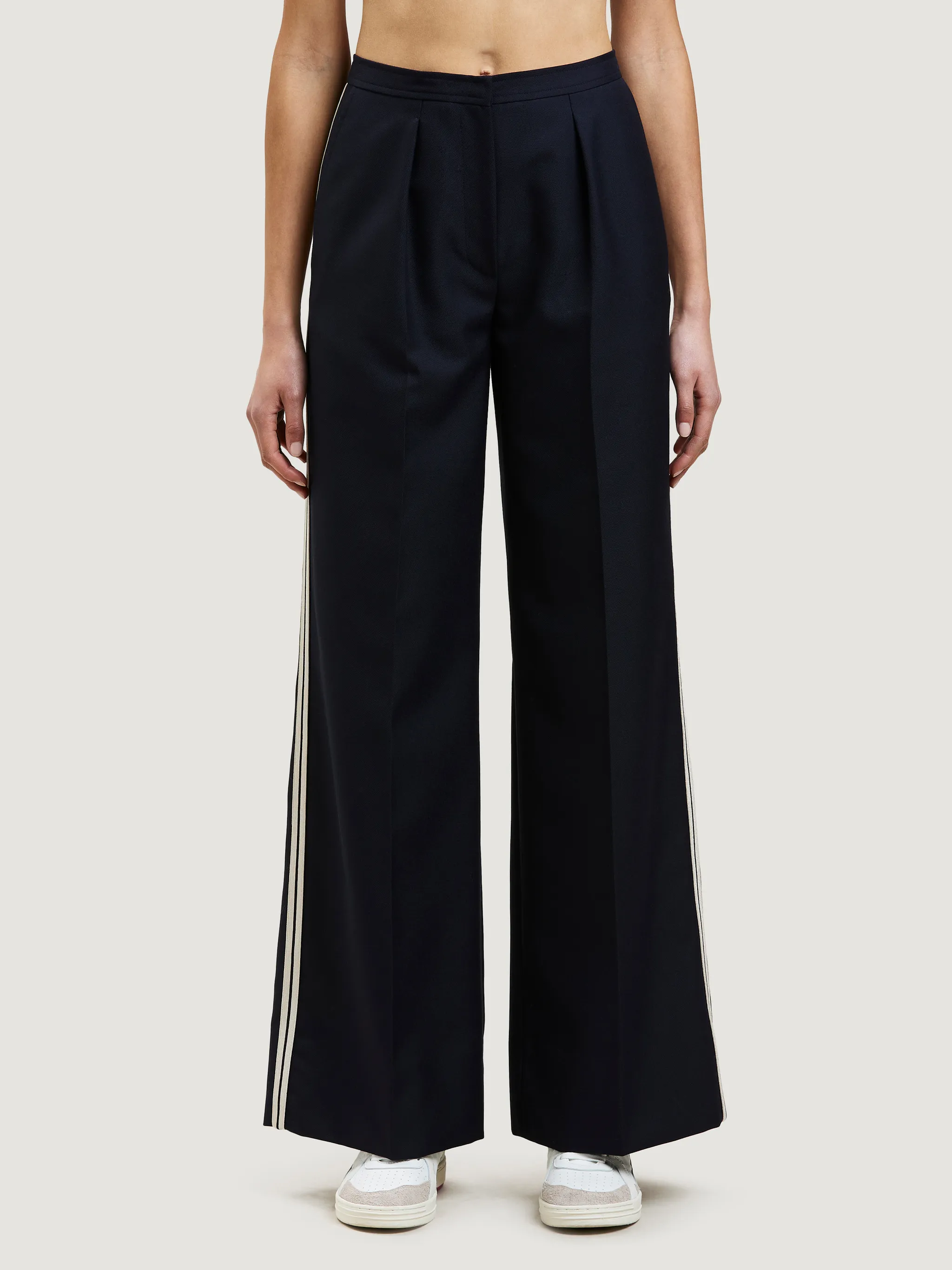 CLASSIC SUIT PANTS