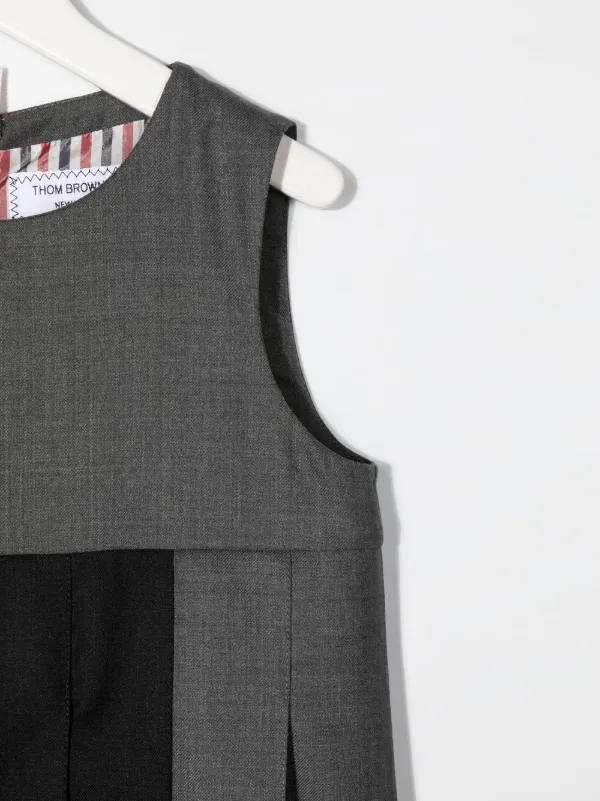 thom browne グレー ノースリーブ ベスト 18048393_38681467_1000.jpg