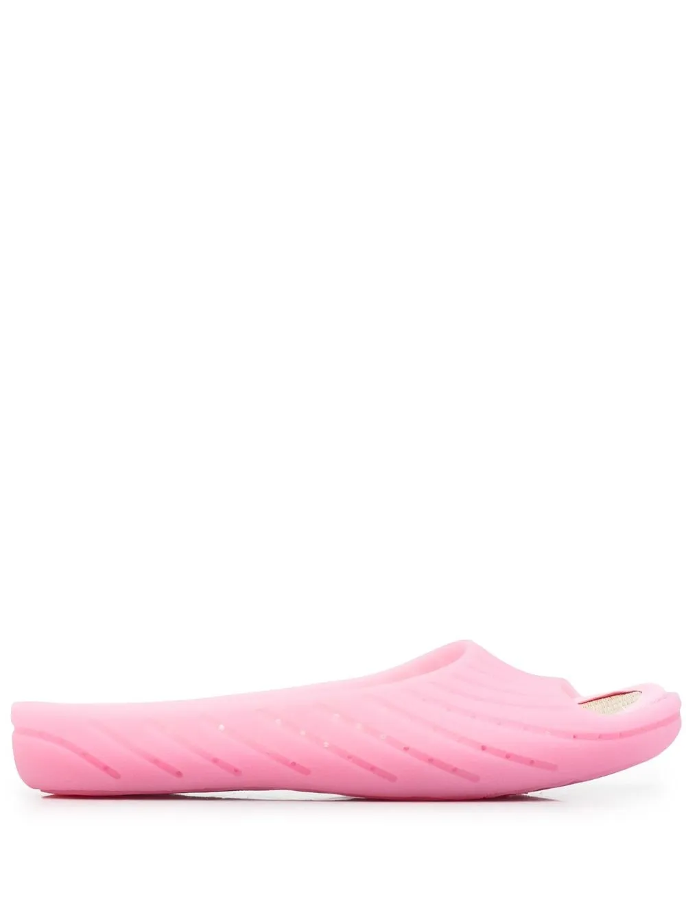 

Camper flip flops con aberturas - Rosado