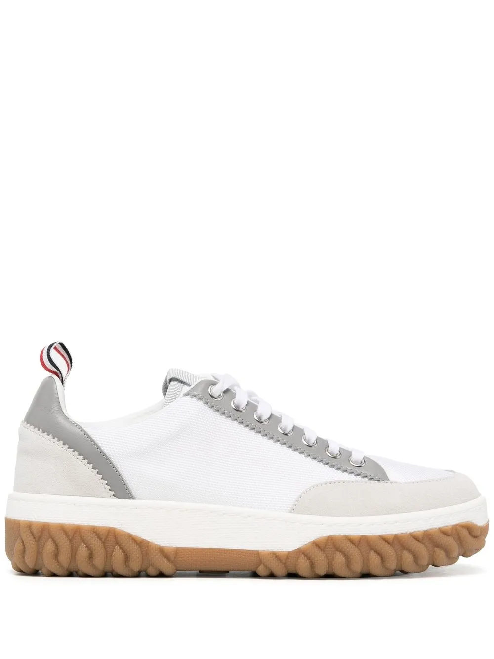 

Thom Browne tenis bajos Court con cinta en relieve - Blanco