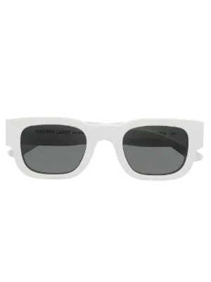 miu miu ホワイトフレーム サングラス Miu Miu Eyewear ミュウミュウ・アイウェア スクエアフレーム
