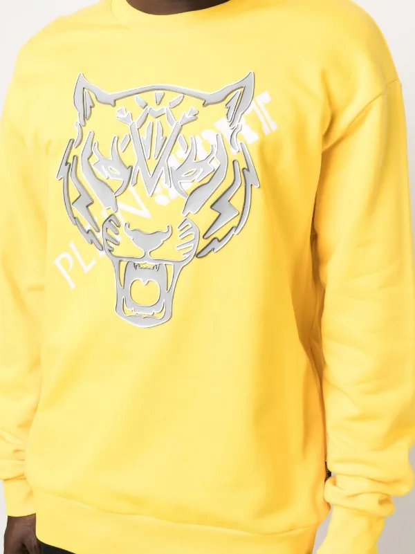 Jumper with tiger outlet head