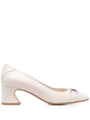 ferragamo shoes women's heels