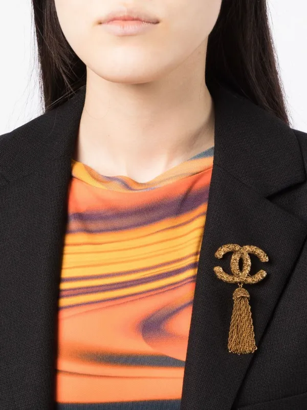 Chanel Pre-owned 1993 CC Tassel Brooch - Gold