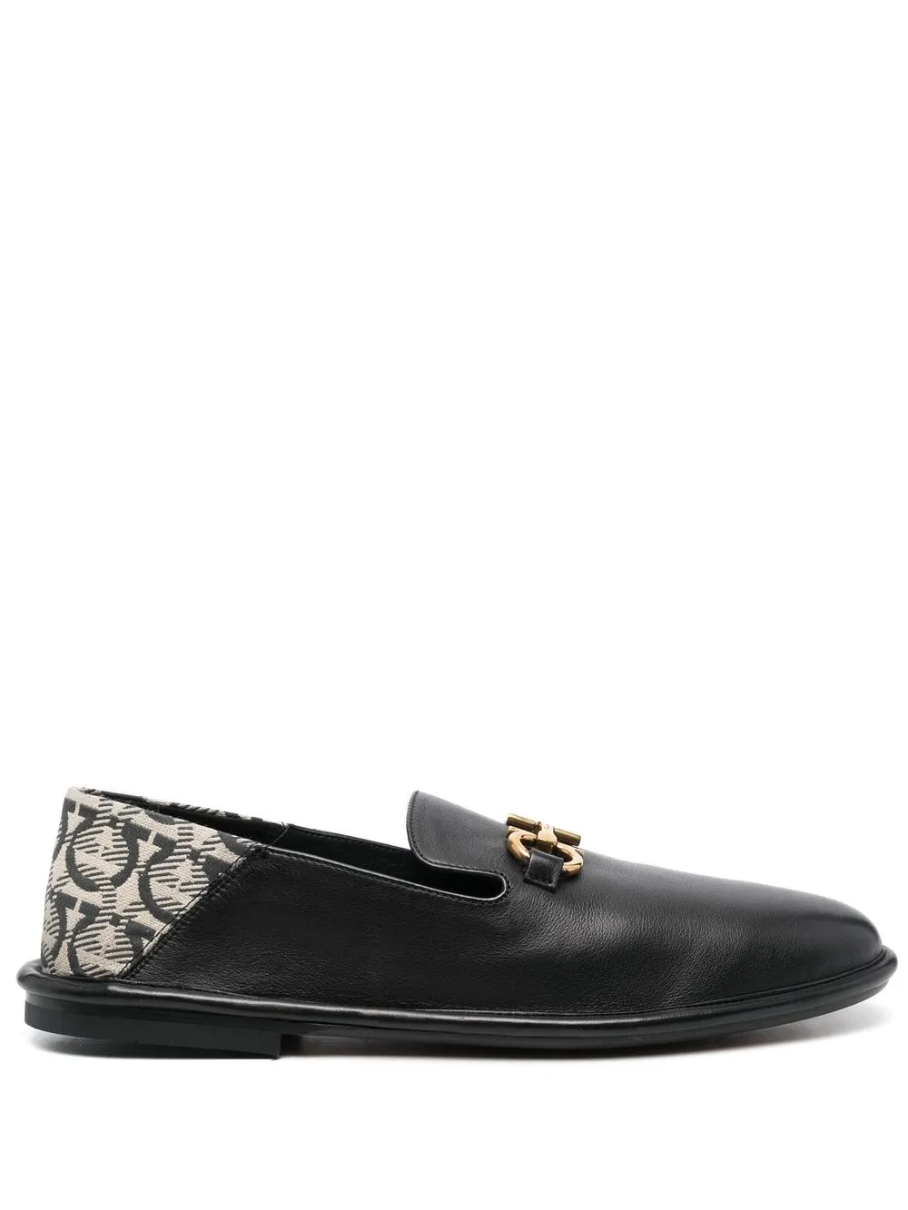 

Ferragamo Gancini-print panel detail loafers - Black