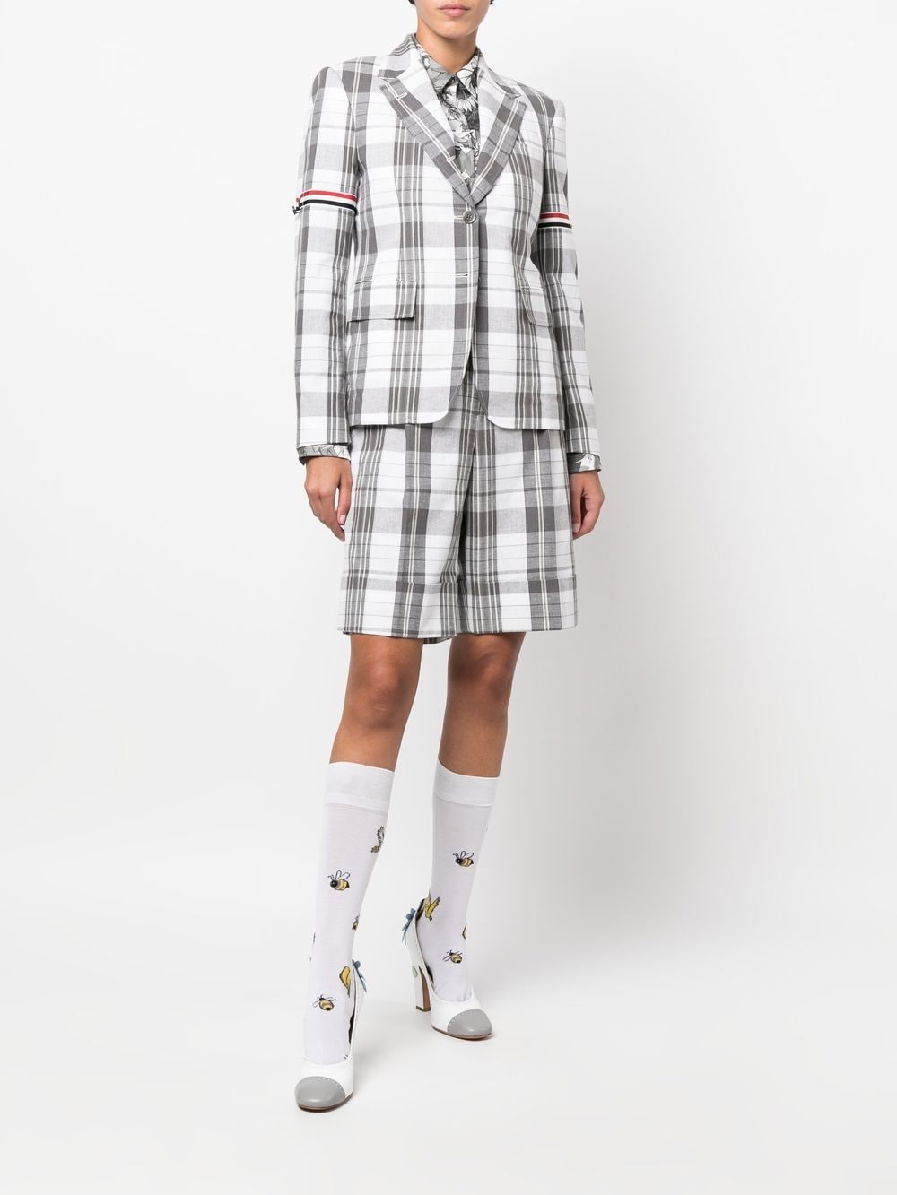 Shop Thom Browne Checked Tailored Shorts In Grey