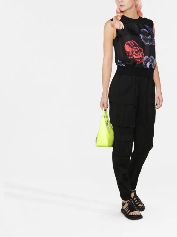 Ferragamo　ノースリーブ Ferragamo フローラル ノースリーブトップ | ブラック | FARFETCH JP