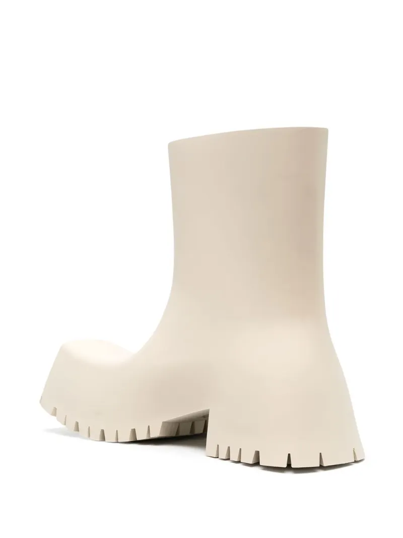 Sale Balenciaga Trooper block-heel rubber boots neutrals | MODES