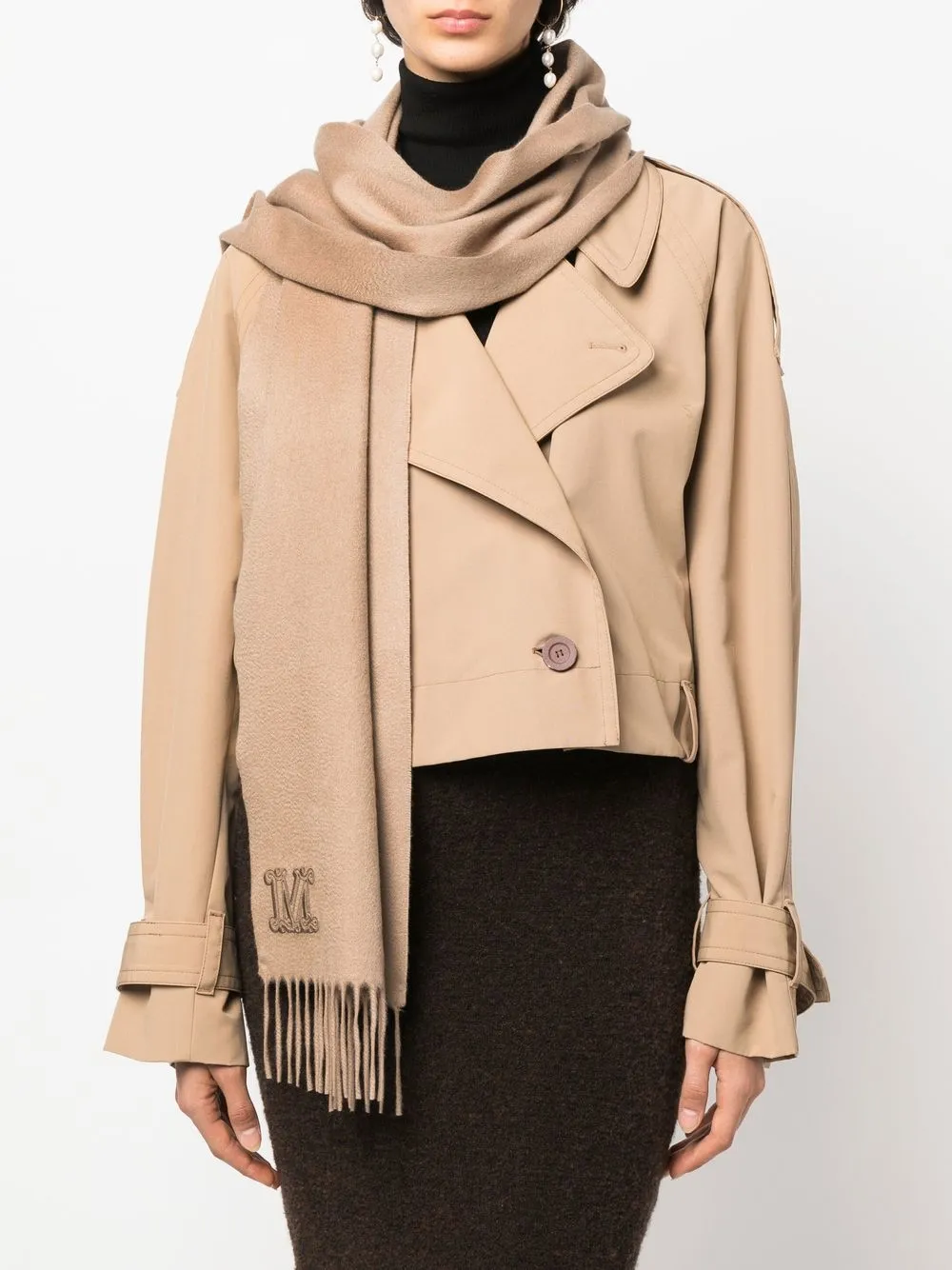 Max Mara Sjaal met geborduurd logo Beige