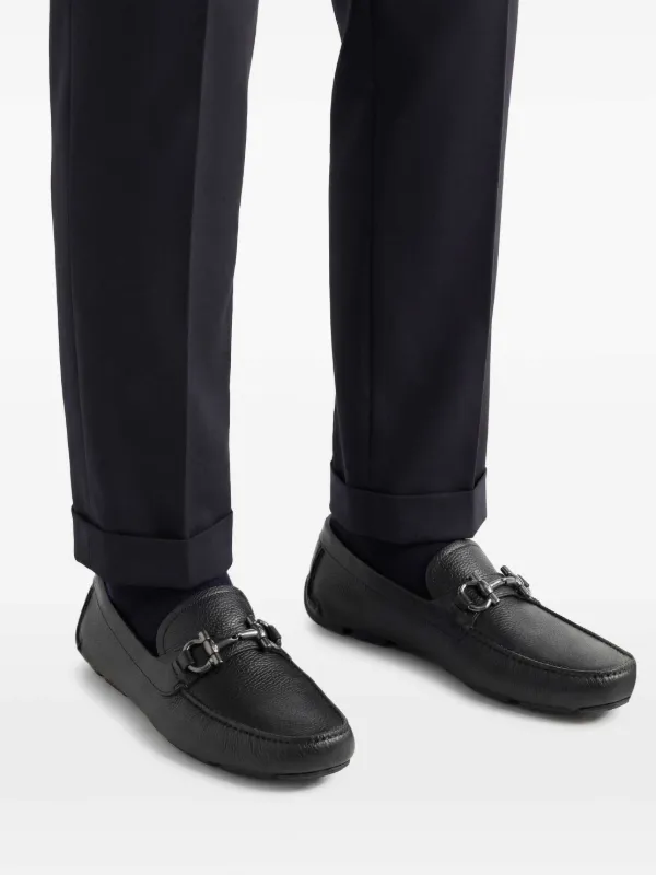 Ferragamo ガンチーニ ローファー | ブラック | FARFETCH JP