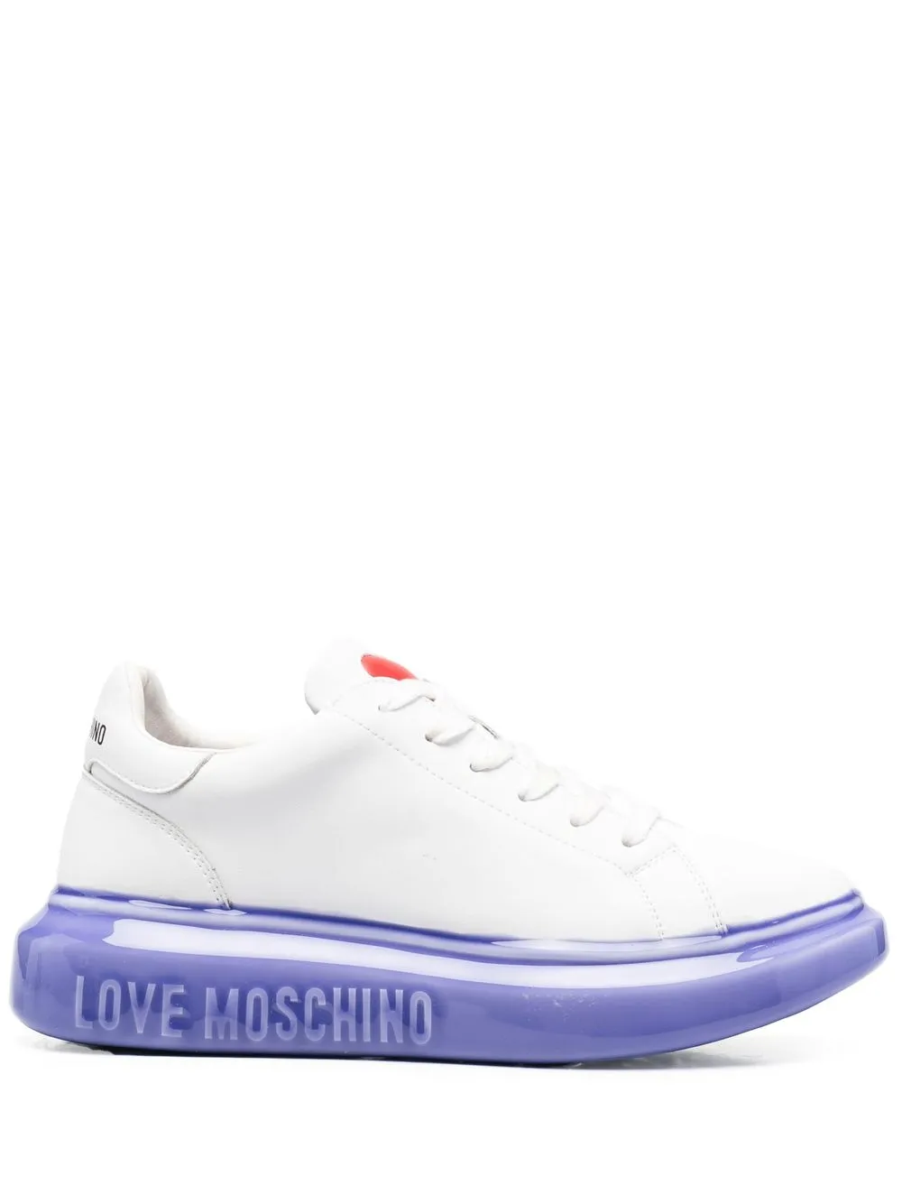 

Love Moschino tenis bajos con parche de corazón - Blanco