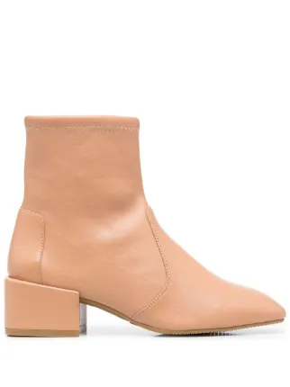 Stuart Weitzman