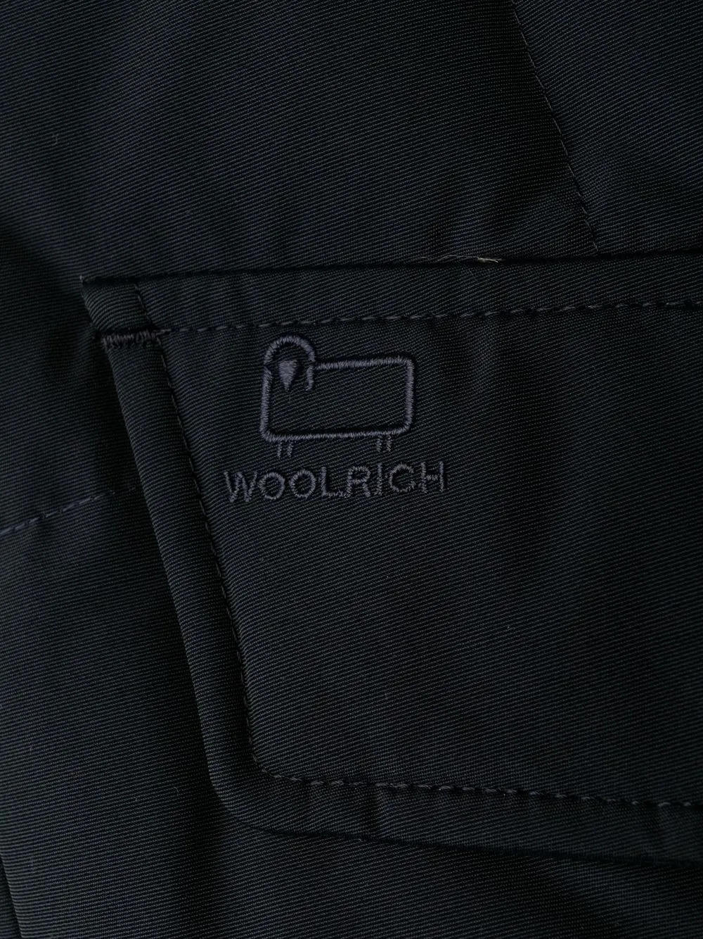 ファンネルネックパデッドコート Woolrich ファンネルネック パデッドコート | ブルー | FARFETCH JP