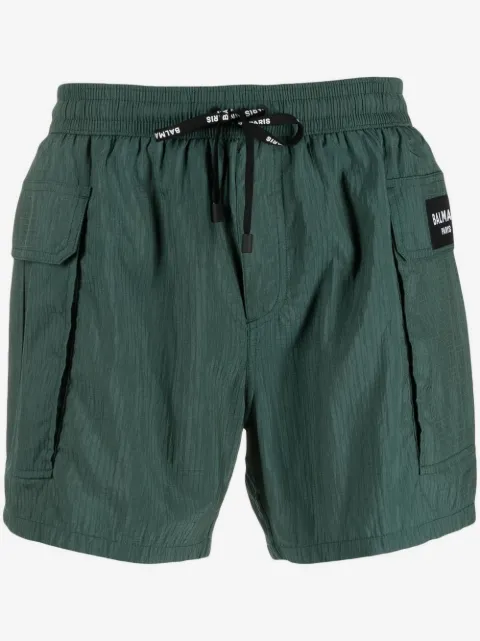 Balmain shorts de playa con parche del logo