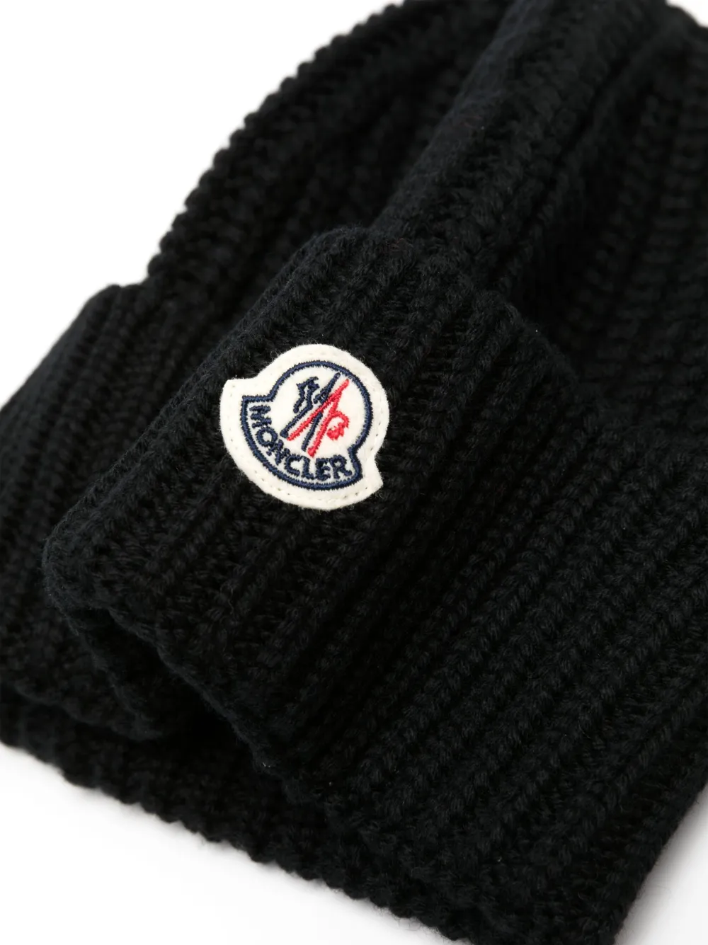 Moncler logo-patch knitted beanie | Image 2