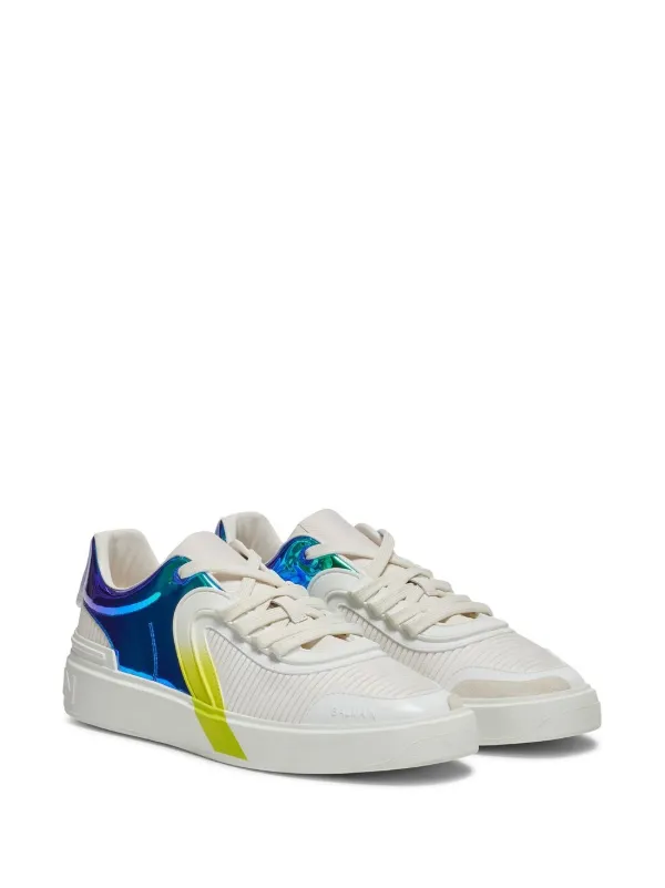 【関税込み】Balmain オフホワイト B-Skate スニーカー Balmainのオフホワイト B-Skate スニーカーがセール中