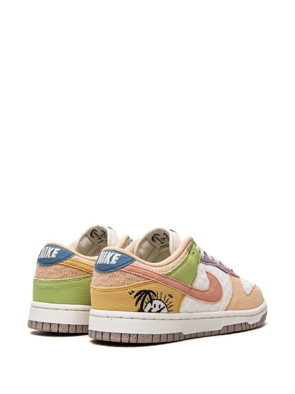 Nike Dunk Low SE Sun Club DQ0265-100