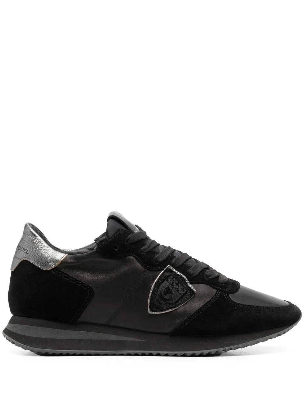 

Philippe Model Paris tenis bajos con parche del logo - Negro