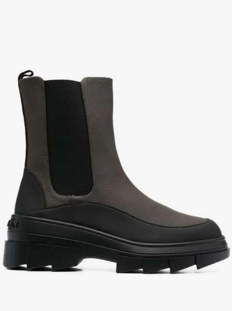 Stuart Weitzman Noho Chelsea boots