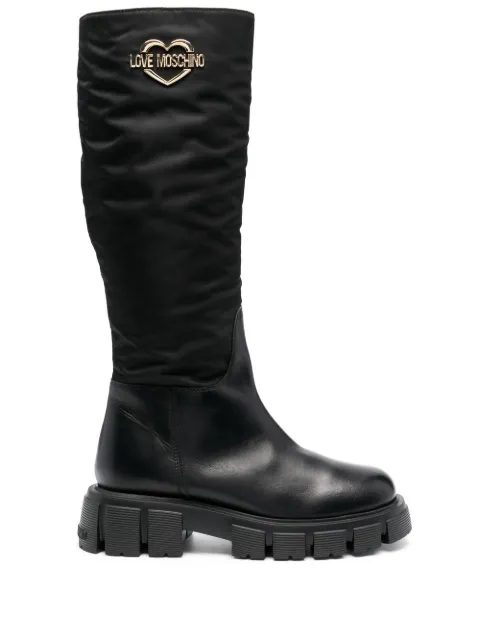 Love Moschino logo-plaque boots