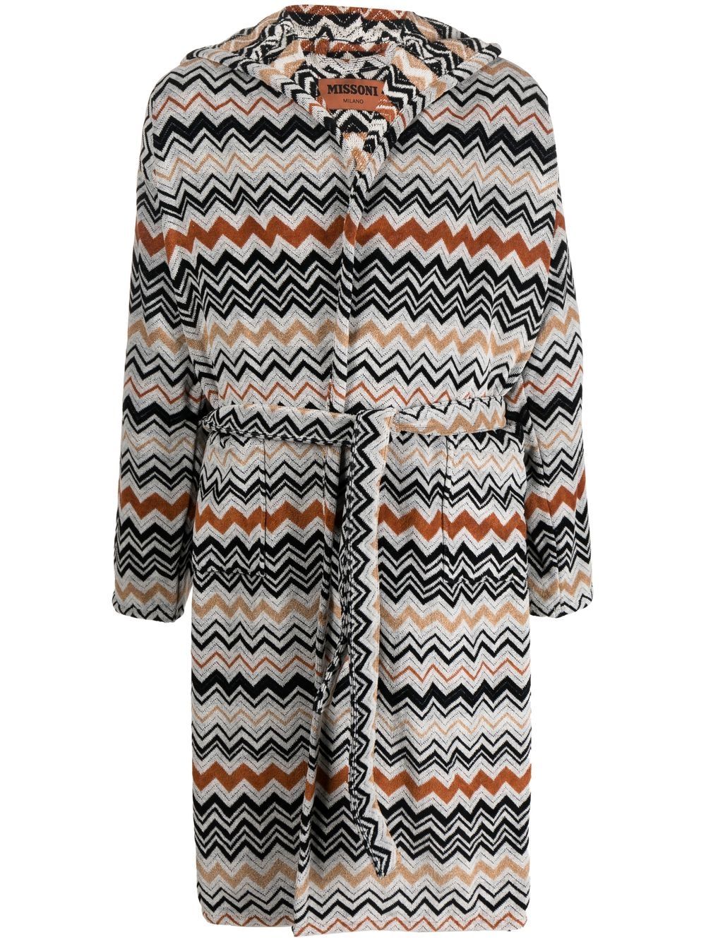 zigzag-pattern bathrobe