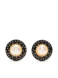 CHANEL Pre-Owned 1984-1992 pearl-embellished clip-on earrings - Black