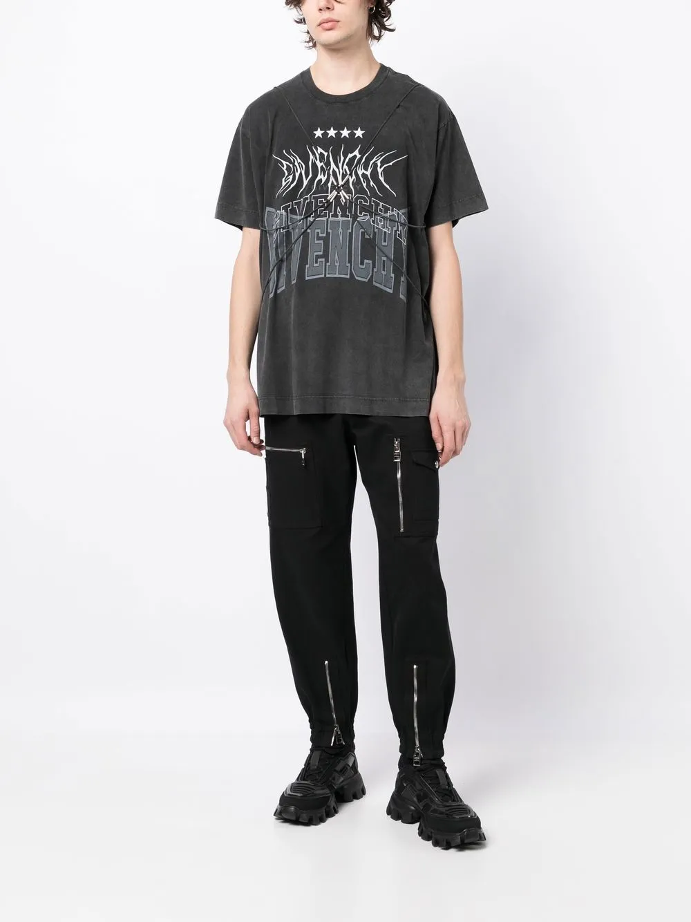 Givenchy T-shirt met logo Grijs